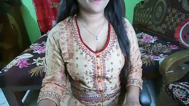 bengaliqueenstar (Ask my age) - made my day