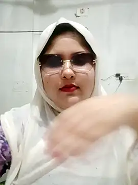 nusrat-n (F young) - Full nude