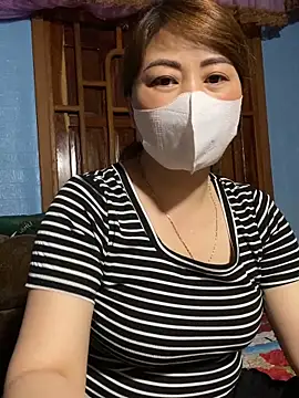 ava_xxx (F milf) - show ngực