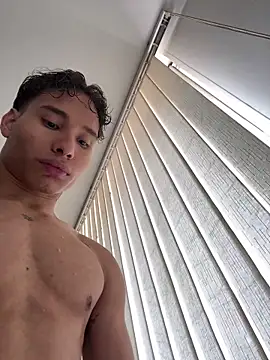 nelmodel1 (M twink) - Precum