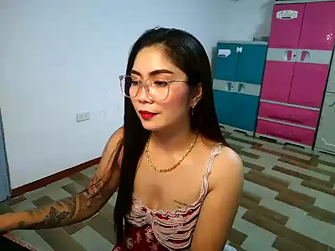 sexynica (F young) - Be better than yesterday.