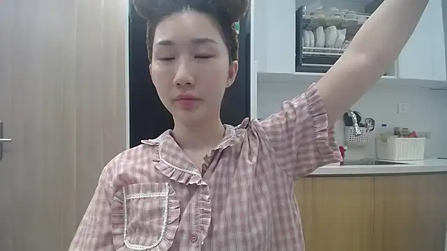 asiagirll (F young) - MAKE ME HAPPY