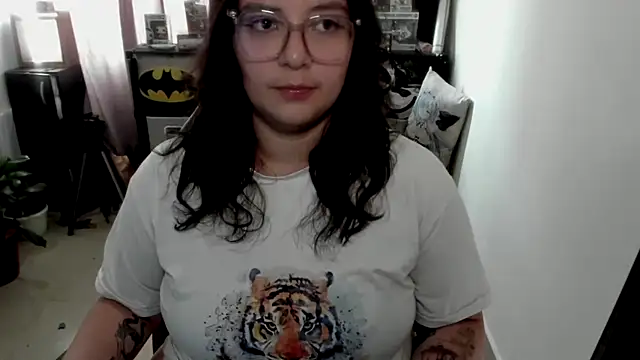 aika-dreams live cam on StripChat