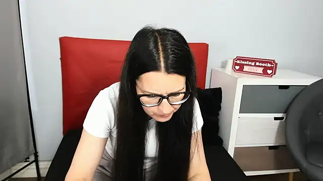 NadiaXlove live cam on StripChat