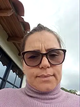 MariaPau_83 webcam