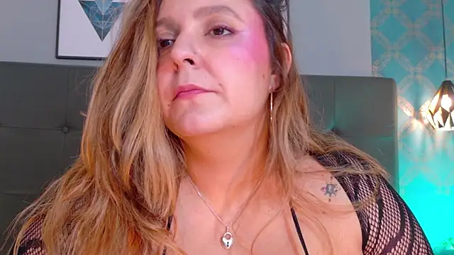 AmbarRoberts_ webcam