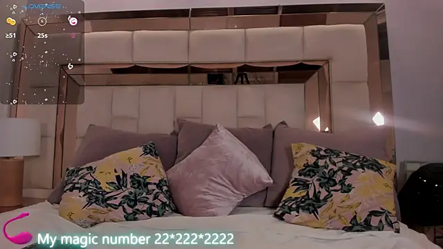 anyi_sweet_titss webcam