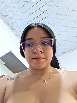 -VICKKY webcam