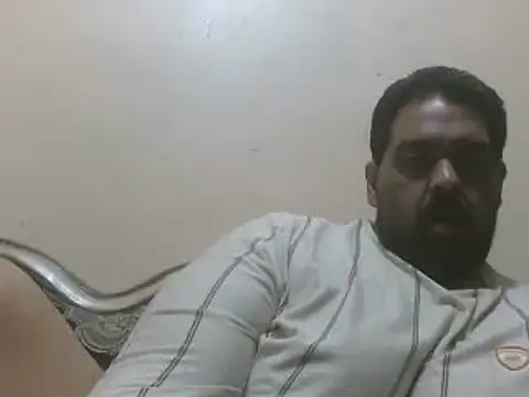 elpoop7305 webcam