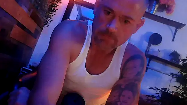 MISTERANDDEMI webcam