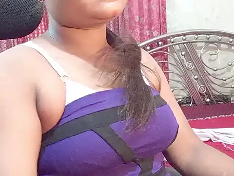 Nusrat_Faria webcam