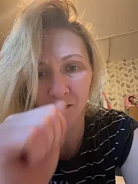 Secret_Ladyx webcam