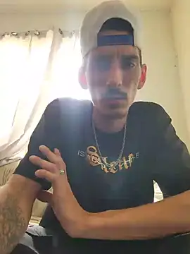 Matthew_204 webcam