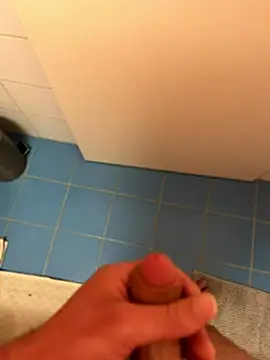 MansterBoy webcam