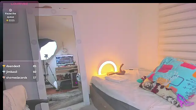 SharonVelvet webcam