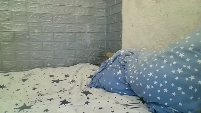 DanaNeon webcam