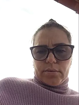 MariaPau_83 webcam