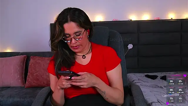 kathieandpovcock1 webcam
