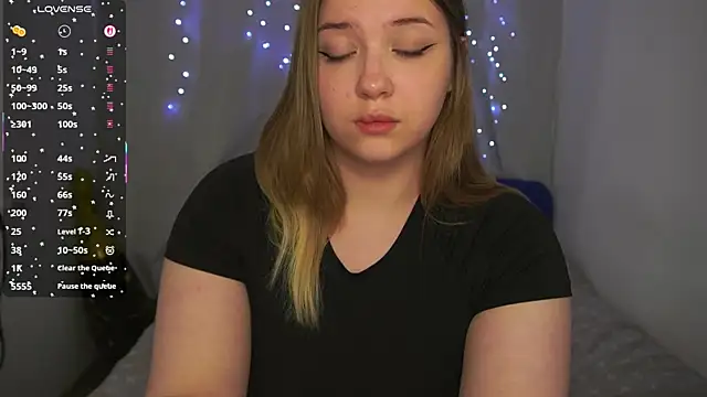 CuteSharloti webcam