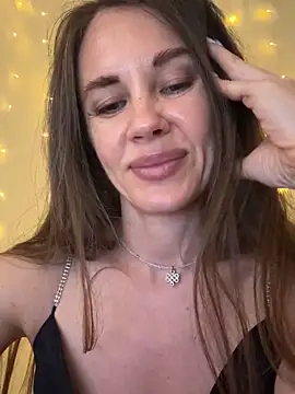 LucieMack webcam