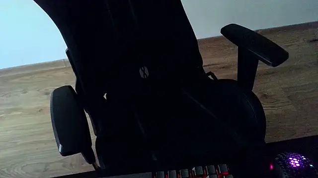 Travis_Patrick webcam