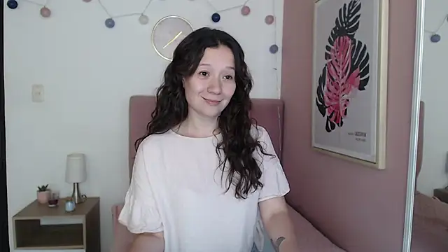 lanna_1878 live cam on StripChat