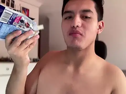 alexandergrey760886 webcam