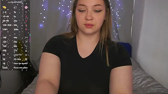CuteSharloti webcam