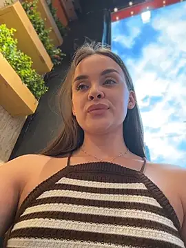 KristiRich webcam