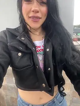 DAKOTA_SAKURA webcam