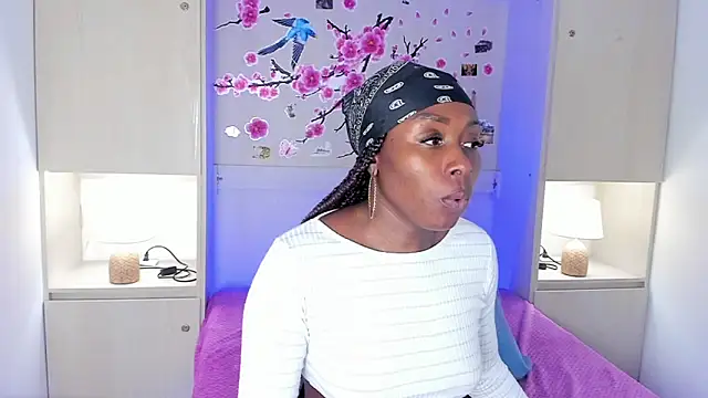 TaylorBloom webcam