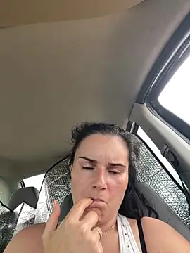 Naira_Dan webcam
