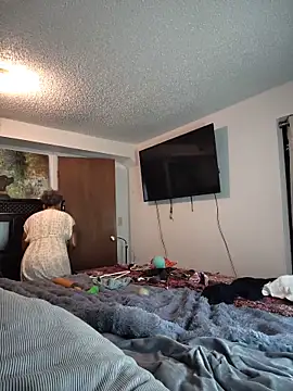 CeceilaMoon webcam