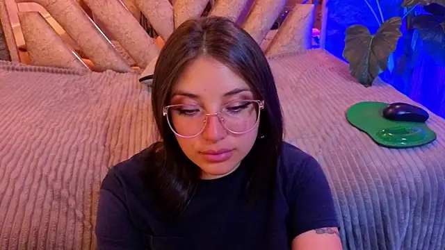 phoenixxxx777 webcam