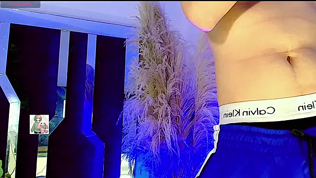honey_skin webcam