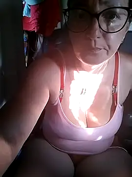 Milfa_nimfomana webcam