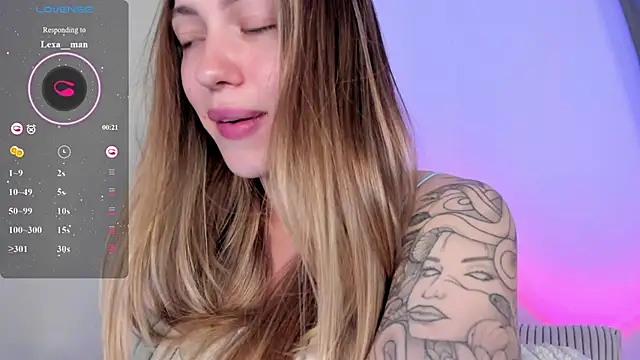 damn_cutie webcam
