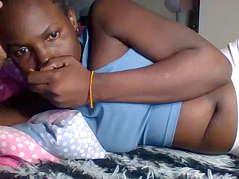 Fine_baby0001 webcam