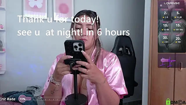Melannyy_ webcam