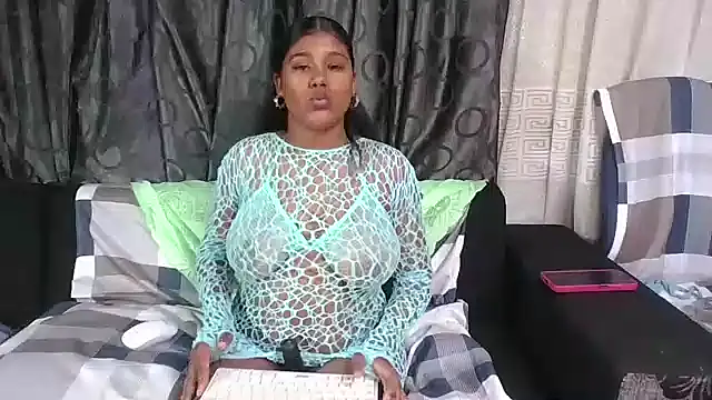 Lilmisskay18 webcam