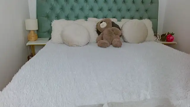 Erika_bestboobs webcam