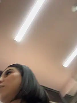 AlyssaRay webcam