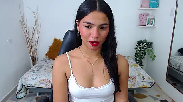Emma_Faith webcam