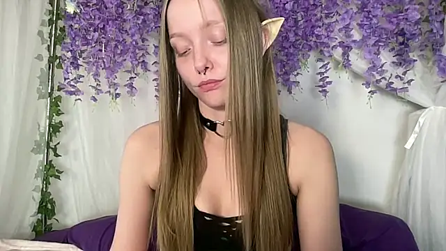 ElfGirlAna webcam