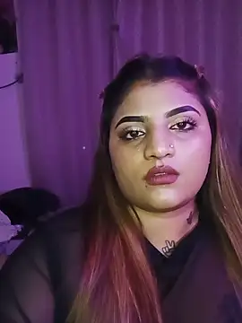 Sanaya_Gil webcam