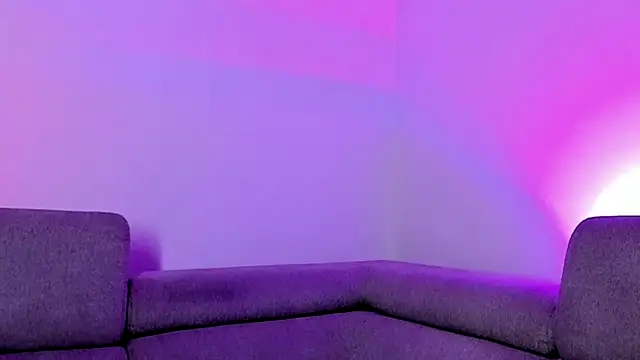 Kirana_Hayes webcam