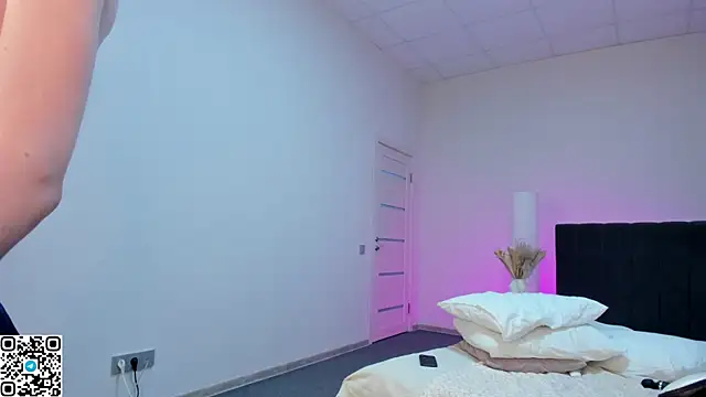 Valenora1 webcam
