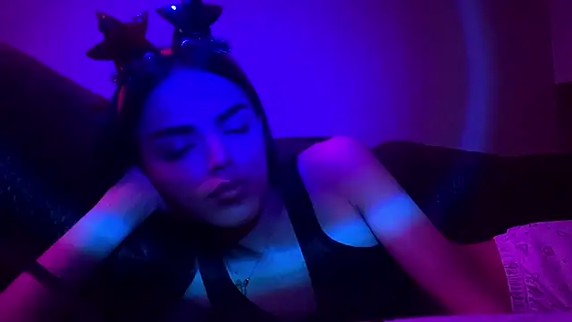 MarlyJess webcam