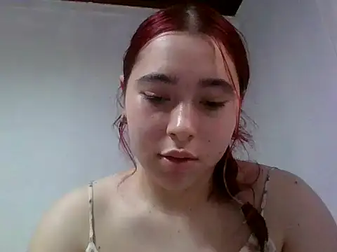 Annisofi000 webcam