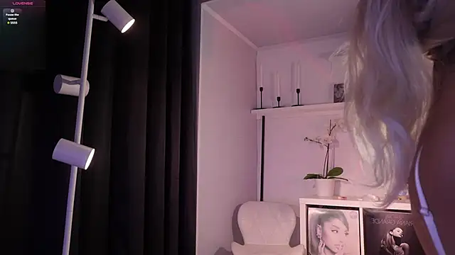 sweettener_ webcam